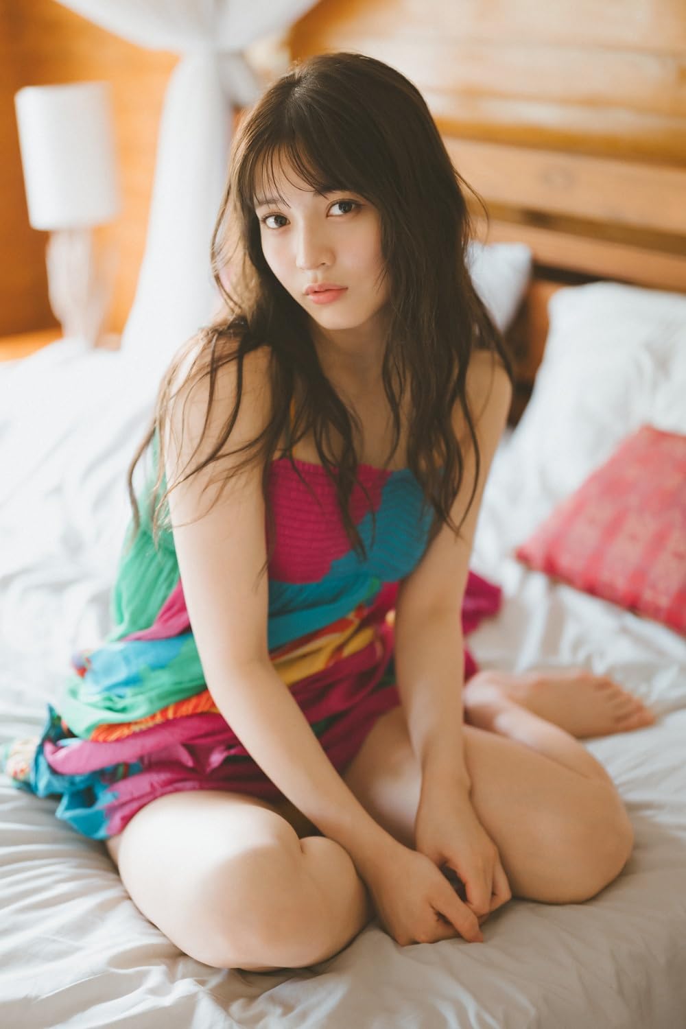 黒嵜菜菜子 黒嵜菜々子 1st 寫真集《おとななこ。おさななこ。》