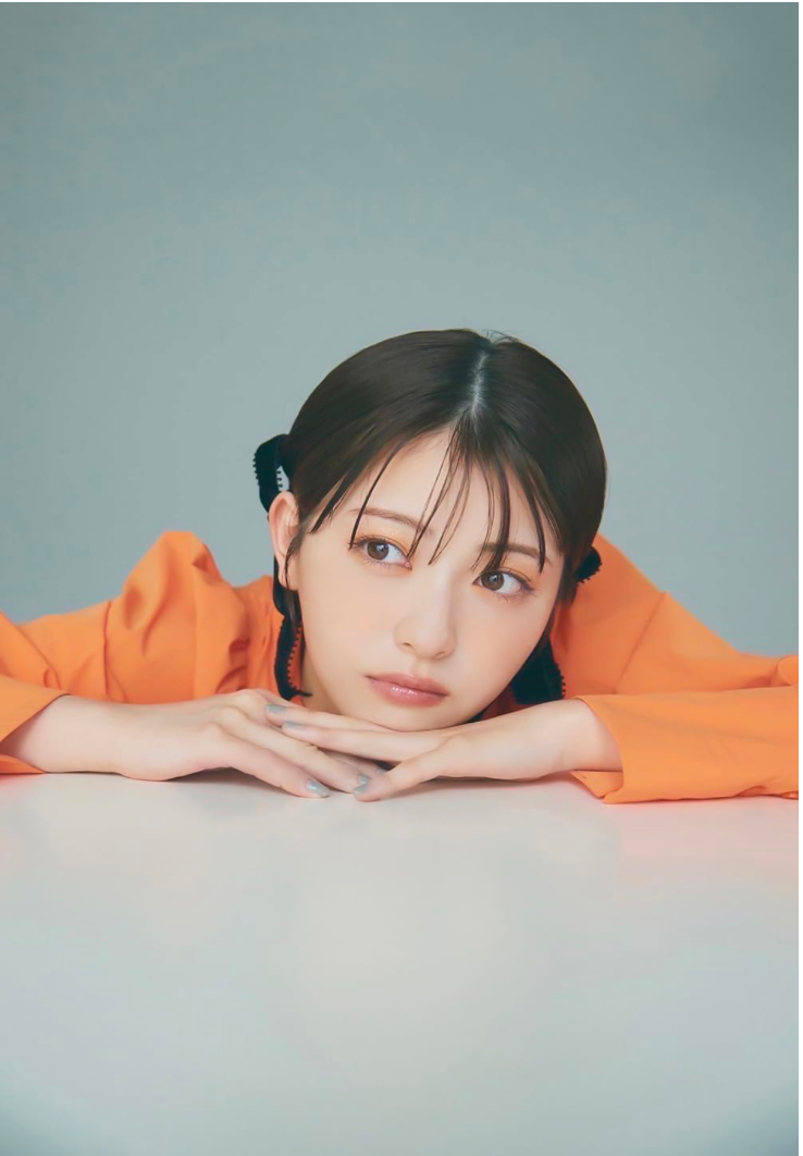 濱邊美波 (浜辺美波) 座枱月曆 (カレンダー) 2024.04-2025.03