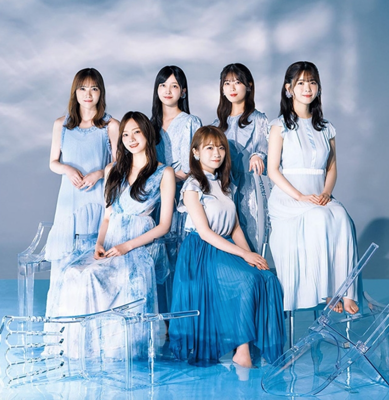 乃木坂46公式書籍 《10年の歩き方》附HMV限定特典 Postcard