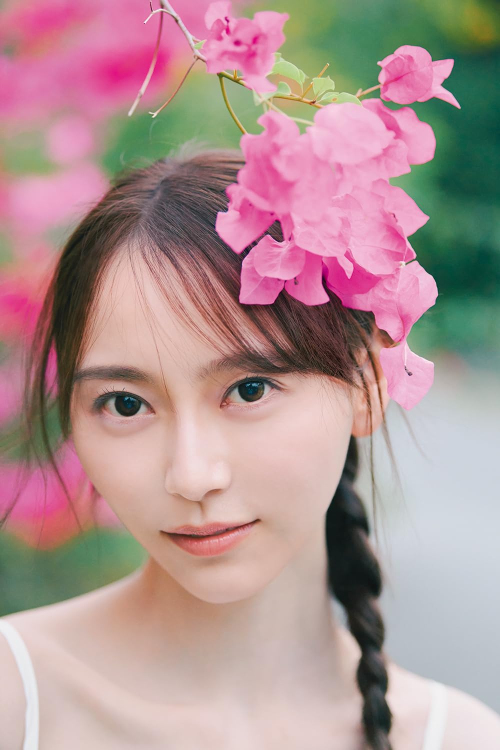乃木坂46 弓木奈於 1st 寫真集 《天使だったのか》