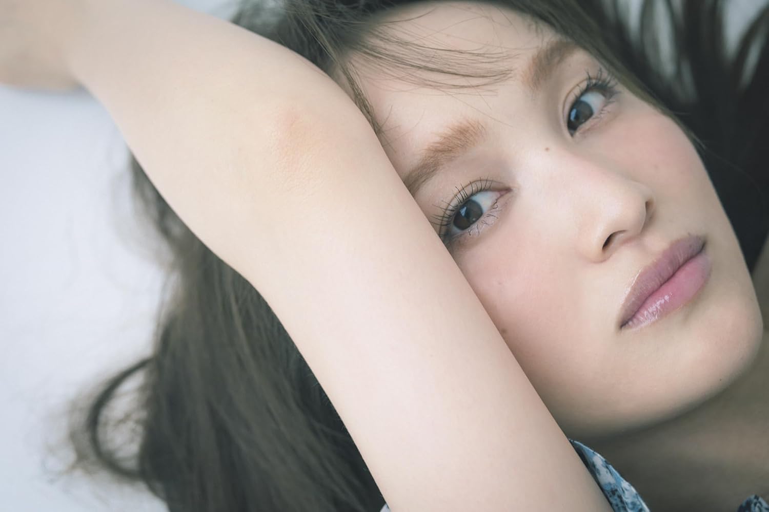 桃色幸運草Z ももいろクローバーZ 百田夏菜子 Photo&Style Book 《えくぼは恋の落とし穴♡ Anniversary30》