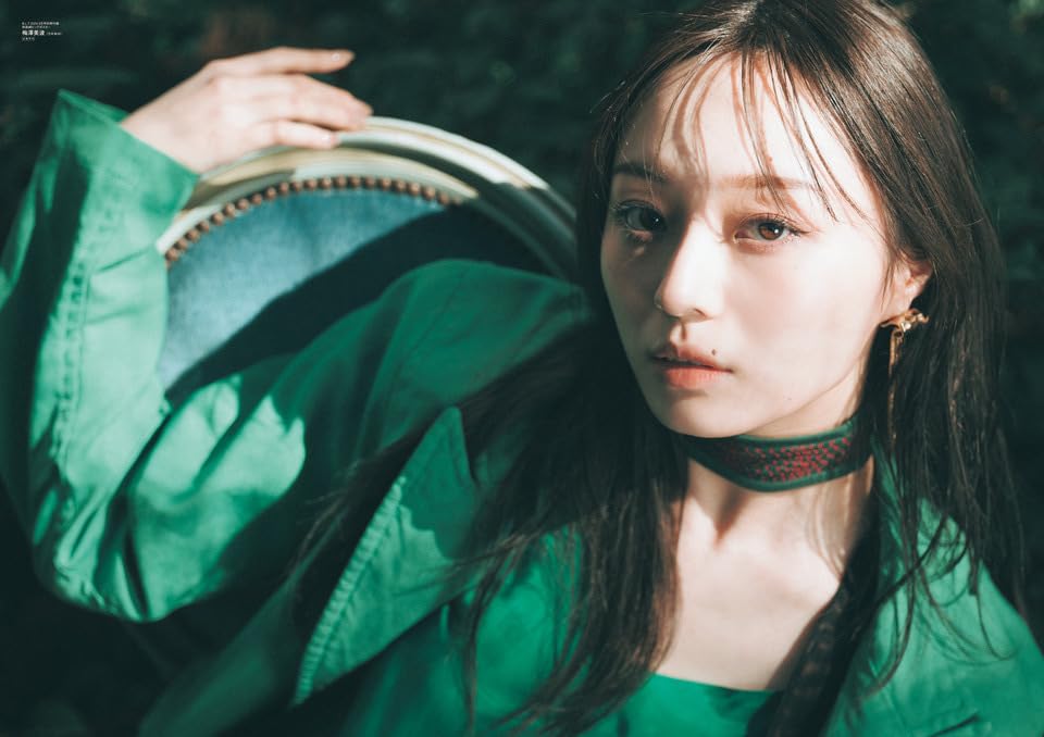 B.L.T. 2024年 5月號 表紙:乃木坂46 梅澤美波