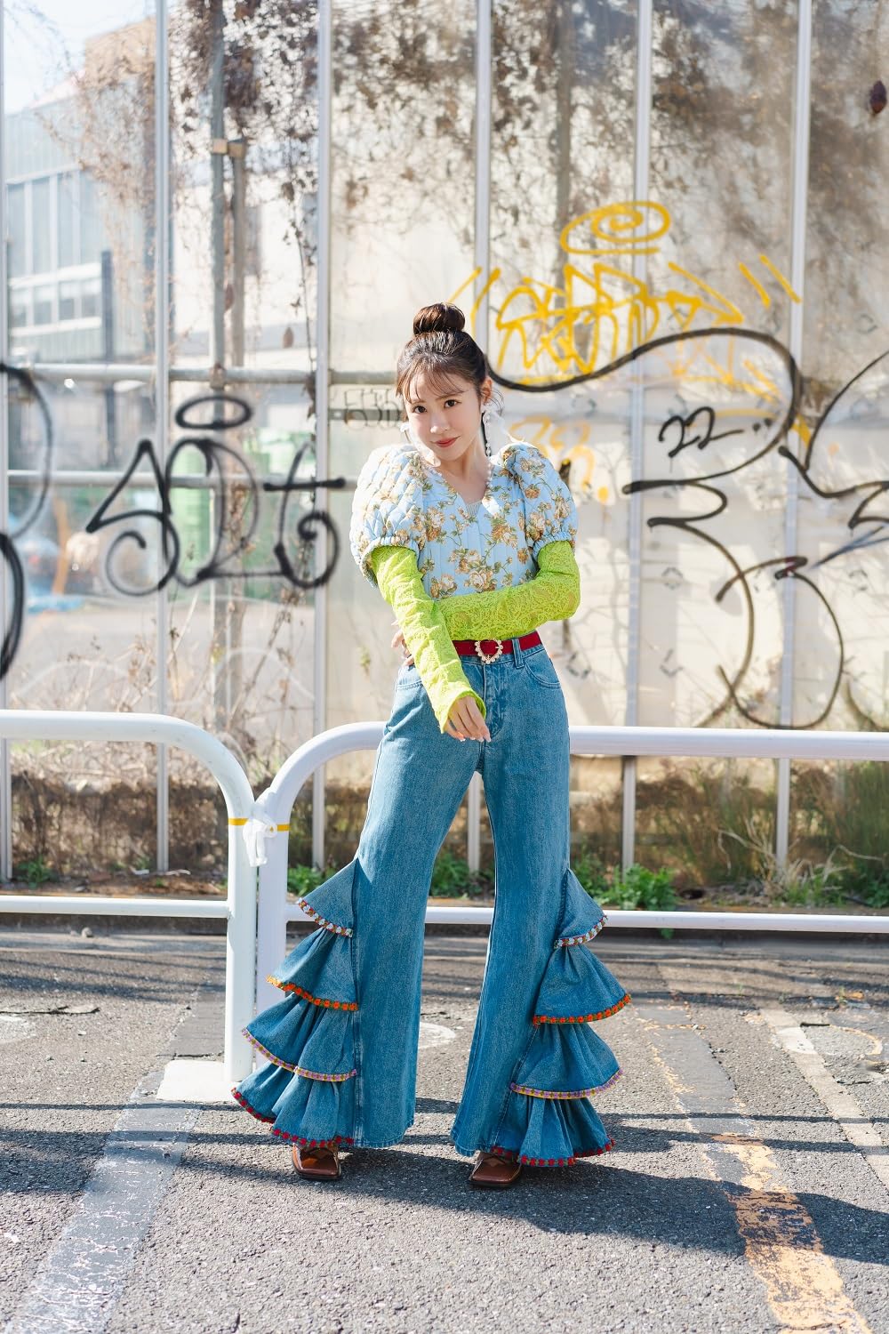 B.L.T. 2024年 6月號 Amazon 限定表紙版 表紙:FRUITS ZIPPER