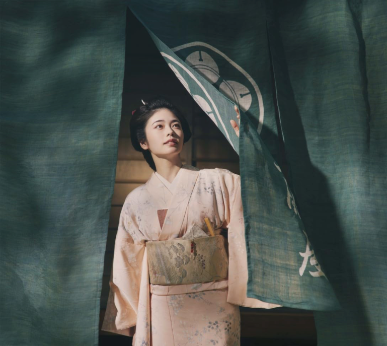 小芝風花主演 BS 時代劇「あきない世傳(せいでん) 金と銀」《不朽的世傳 金與銀》完全Guide(日文原文書籍)