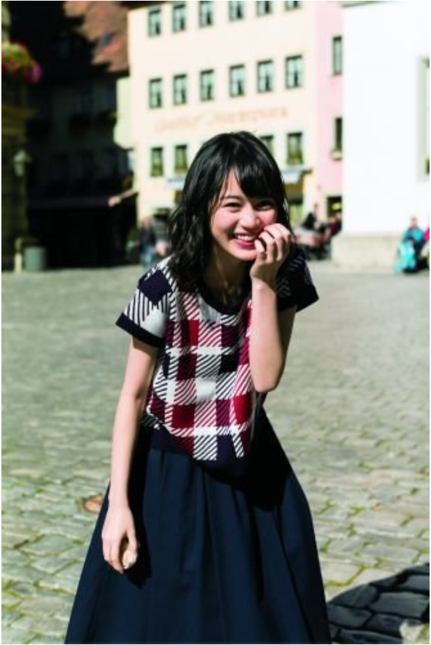 乃木坂46生田繪梨花 首本 寫真集 轉調