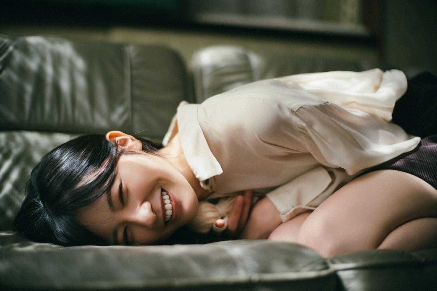 B.L.T. 2025年12月号 表紙: 遠藤理子＆村井優（櫻坂46）