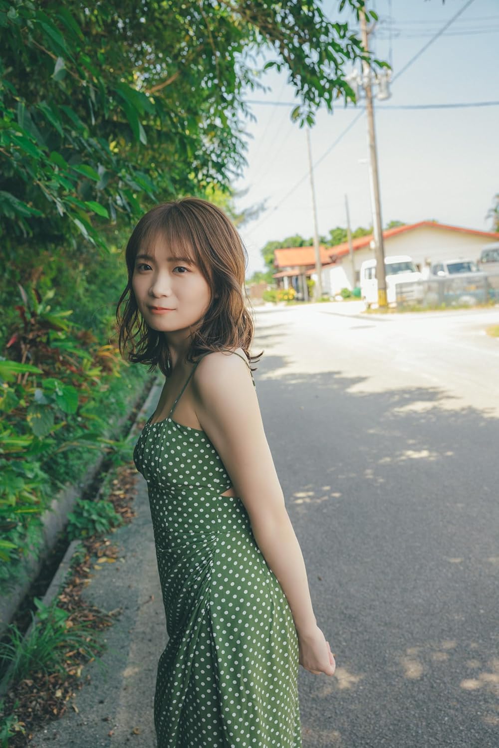 秋元真夏 Photo Book《淡淡(あわあわ)》