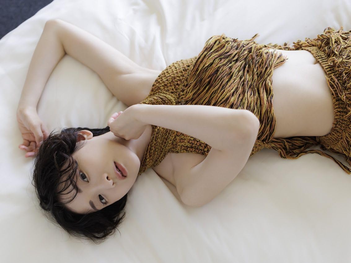 生駒里奈 寫真集《ルリカケス》