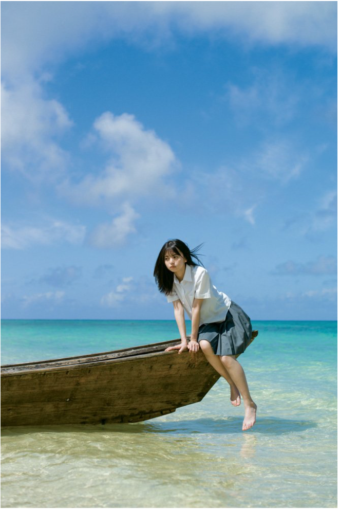 乃木坂46 齋藤飛鳥《潮騷》Asuka Saito First Photo Collection Shiosai (Tide)